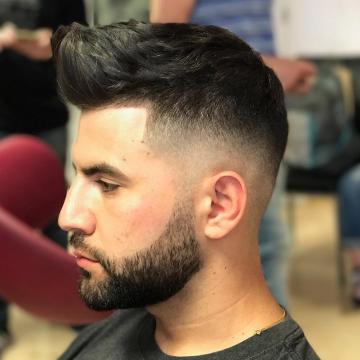 javi_thebarber_-mens-haircuts-2017-spiky-quiff-fade